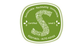 Das Nachhaltigkeitslabel Südtirol Nachhaltigkeitssiegel Südtirol Level 2 grün mit S-Motiv