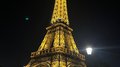lvh-Seniorinnen und Senioren auf Frühlingsreise: Paris, mon amour! Beleuchteter Eiffelturm bei Nacht in Paris