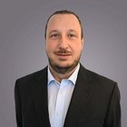 Dr. Lukas Tovazzi Dr. Lukas Tovazzi
