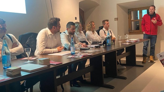 Meldepflicht des wirtschaftlichen Eigentümers: noch bis zum 11. Dezember Zeit Meldepflicht des wirtschaftlichen Eigentümers: noch bis zum 11. Dezember Zeit