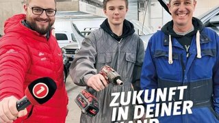 News Drei Männer in Werkstatt mit Bohrmaschine und Mikrofon Lehrlingsberufe im Handwerk