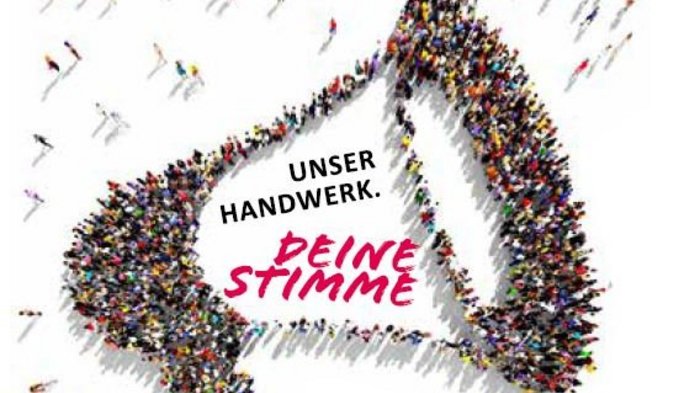 239 Kandidaten gehen für das Handwerk ins Rennen Menschen bilden ein Megafon mit dem Text Unser Handwerk Deine Stimme