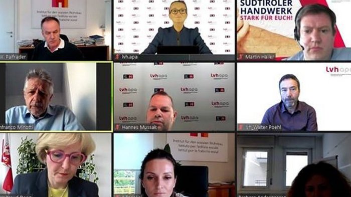 WOBI und lvh wollen enger zusammenarbeiten Screenshot eines Online-Videotreffens mit neun Teilnehmern in verschiedenen Umgebungen