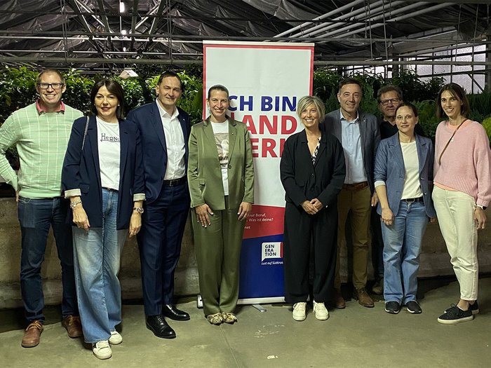 Von Brixen nach Shanghai: Zwischen Blütenkunst und Weltmeisterschaft wächst der Erfolg Von Brixen nach Shanghai: Zwischen Blütenkunst und Weltmeisterschaft wächst der Erfolg