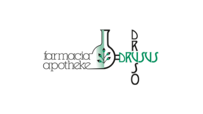 Convenzioni Logo con scritta farmacia apotheke e dr drusus accanto a una provetta da laboratorio